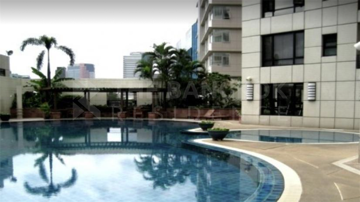 Baan Piya Sathorn