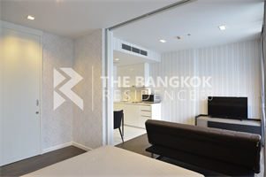 นารา ไนน์