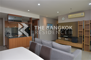 วิลล่า สาทร