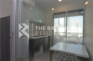 เซ็นทริค สาทร - เซ็นต์หลุยส์