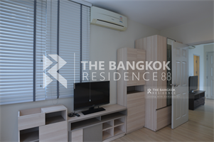 ไลฟ์ แอท สาทร 10