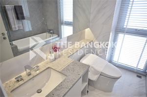 ณุศาศิริ แกรนด์ คอนโด