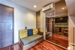 วิช ซิกเนเจอร์ มิดทาวน์ สยาม