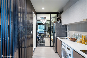 Life Sathorn Sierra
