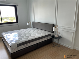 เรโนวา เรซิเด็น