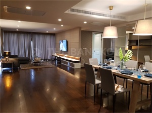 Noble Ambience Sarasin