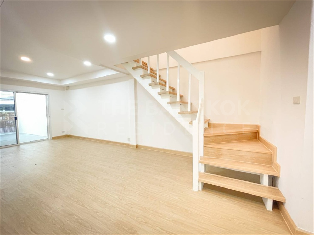 Town House Area Sukhumvit 101/2