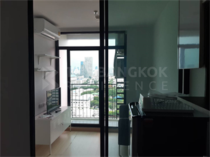 Bangkok Horizon Lazi (Sathorn-Narathiwas)