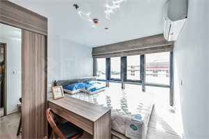 Altitude Unicorn Sathorn-Tha Phra