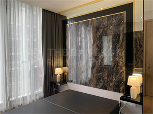 Park Origin Phrom Phong