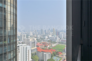 THE ESSE at SINGHA COMPLEX