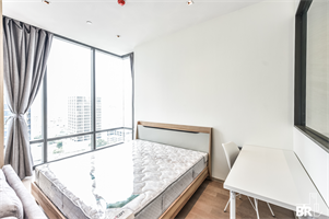 Ashton Silom