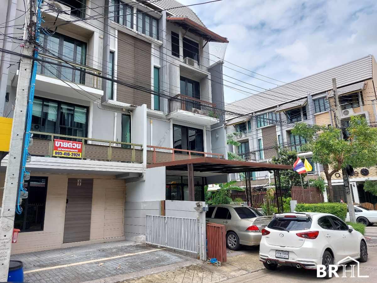 อารียา แมนดารีนา สุขุมวิท 77