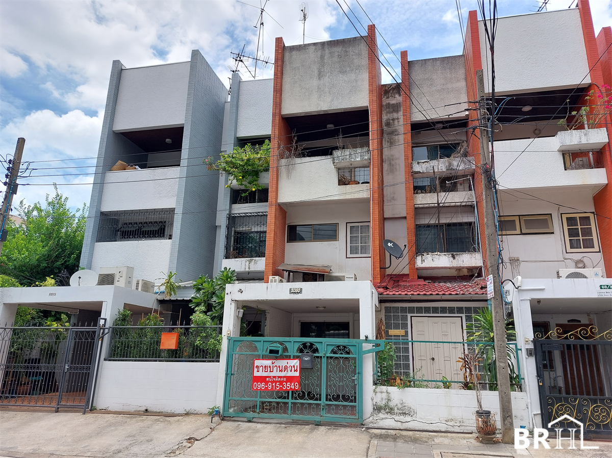 Townhouse Sukhumvit 31