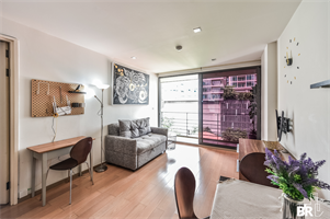 Noble Ambience Sarasin
