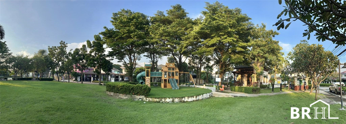 House Area Bang Khun Thian