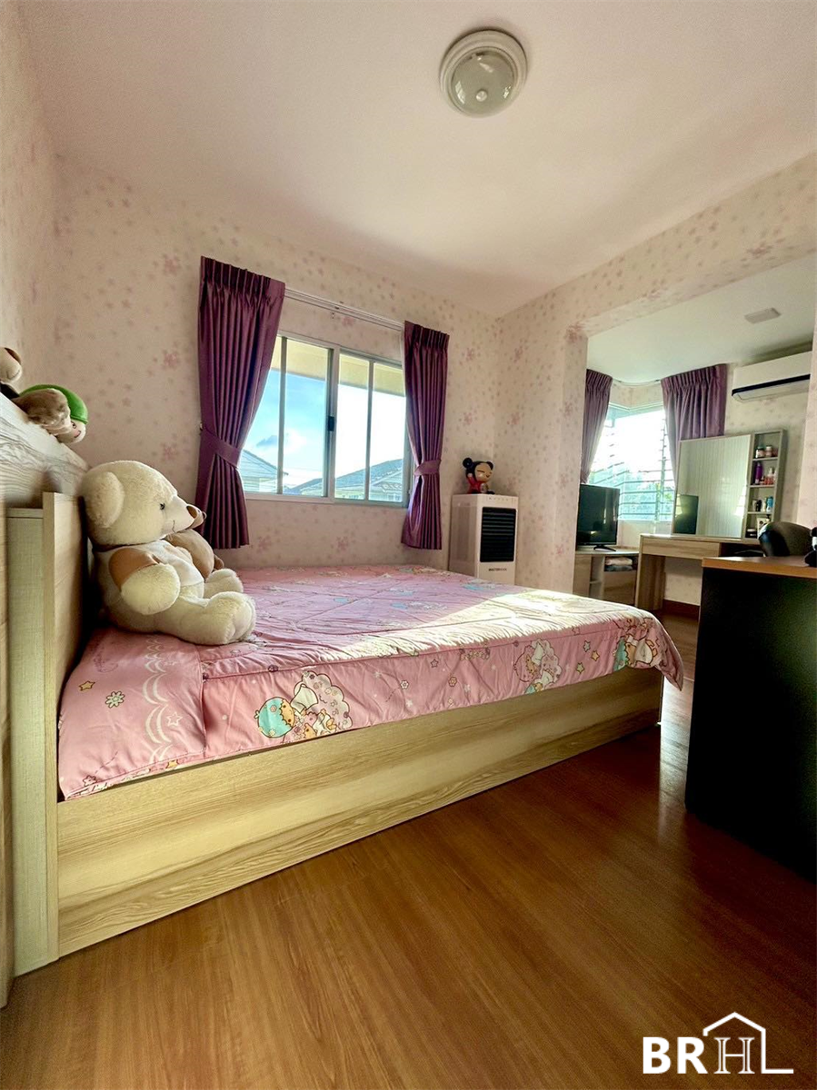 House Area Bang Khun Thian