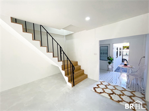 หมู่บ้านชลลดาสมัย 34