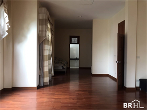 เฮ้าส์แอเรีย ลาดพร้าว 101