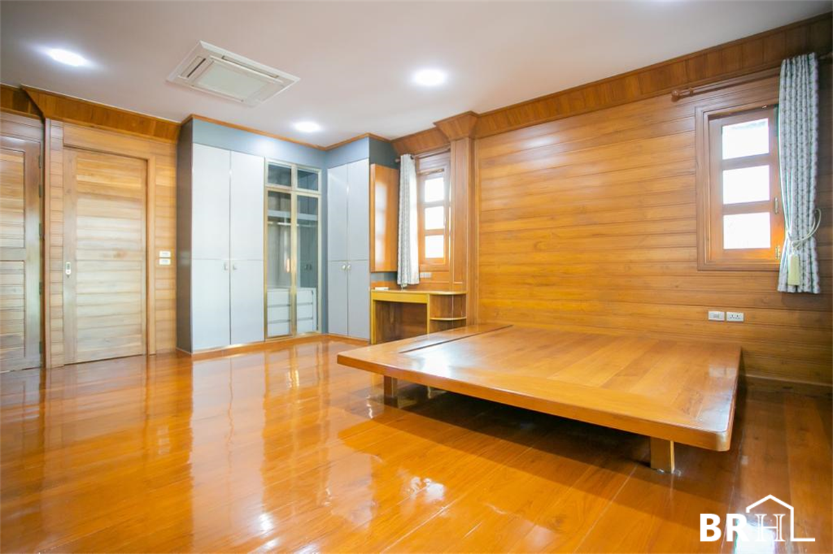 House Area Sutthisan