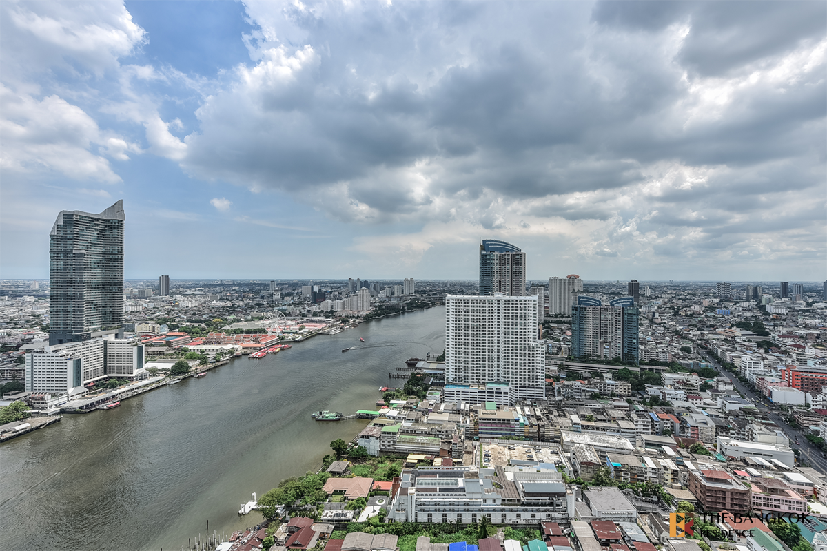 Chapter Charoennakhorn-Riverside