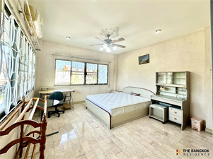 House Area  Soi Borommaratchachonnani 77