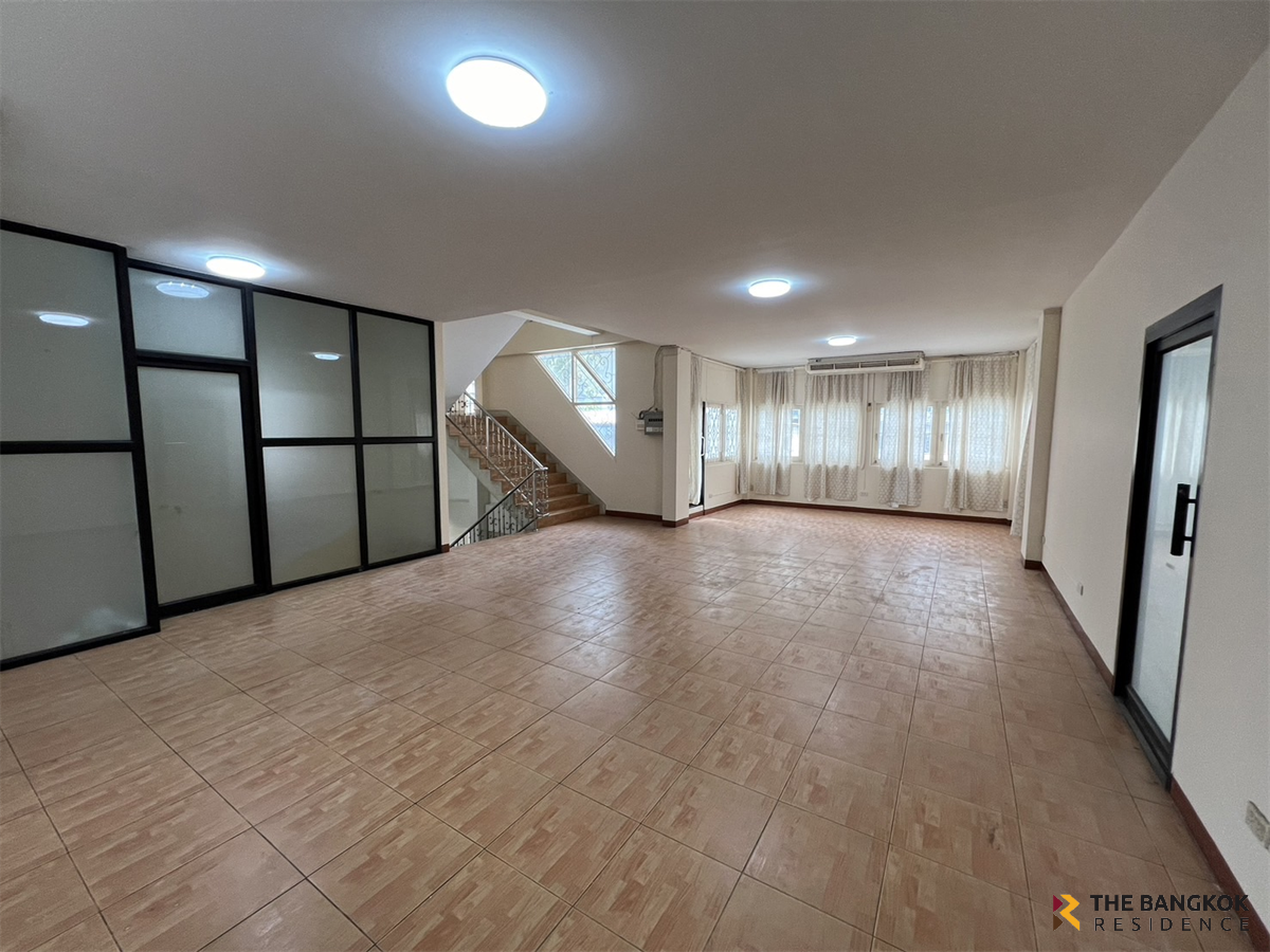 House Area Narathiwas