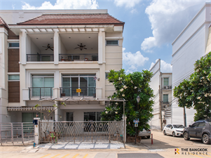 บ้านกลางกรุง เดอะ รอยัล เวียนนา รัชวิภา