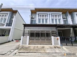 โกลเด้น ทาวน์ สาทร