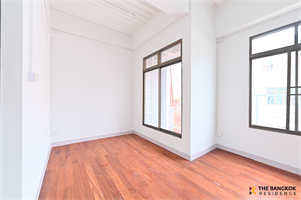 Baan Klang Krung Sathorn-Yennakart