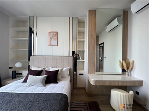 The Crest Park Residences