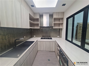 Nirvana Define Rama 9