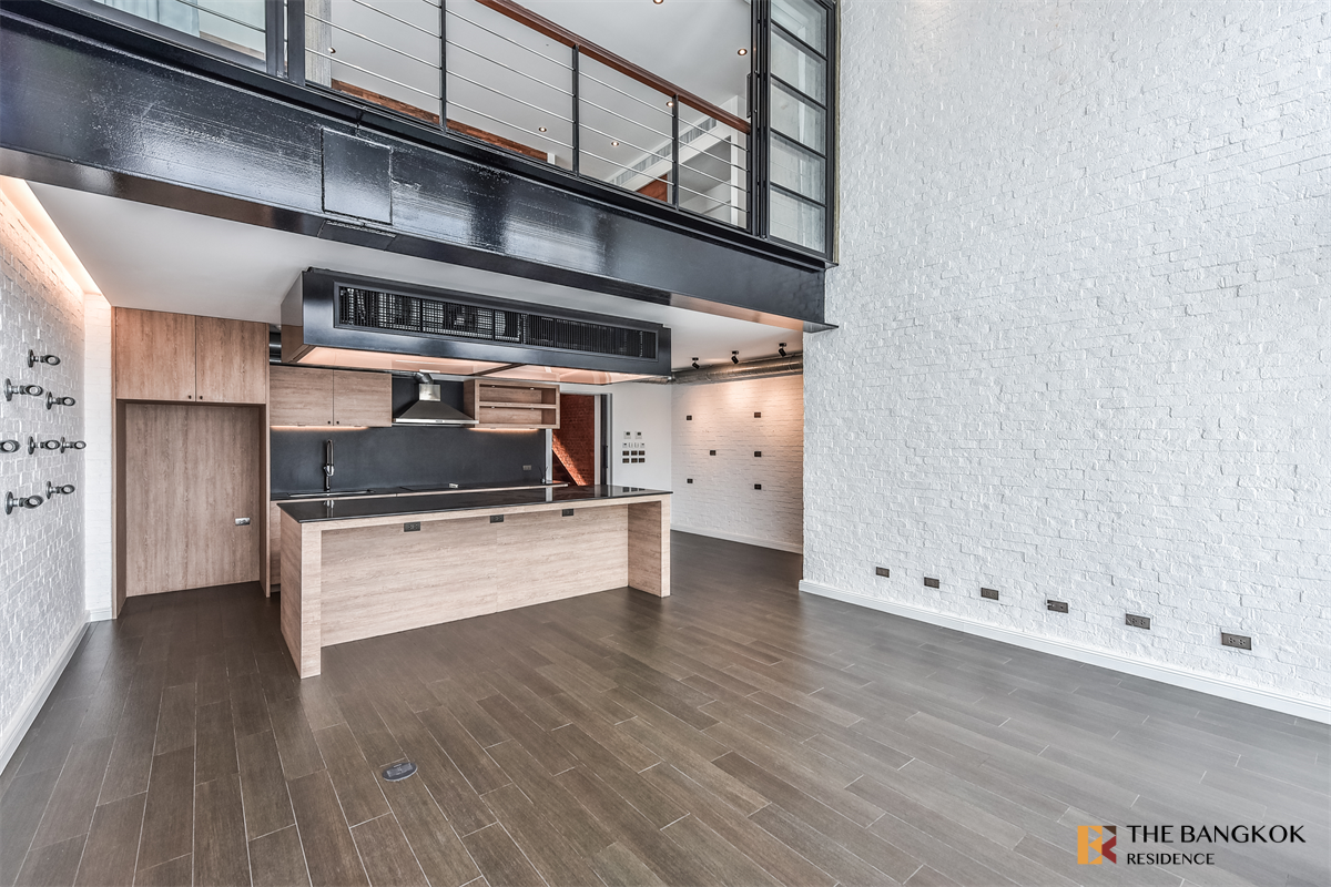 Penthouse Condominium 3
