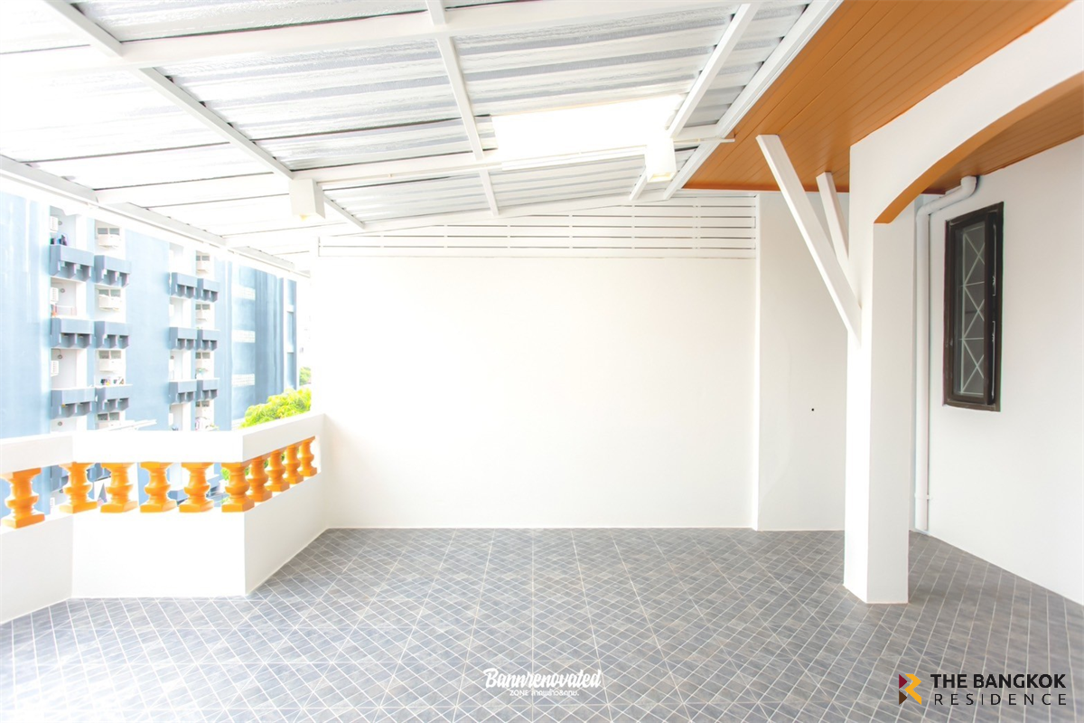 TownHouse Ratchada - Huai Khwang