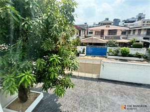 House Area Huai Khwang