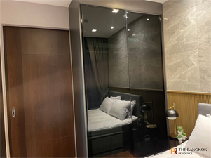 Wish Signature Midtown Siam