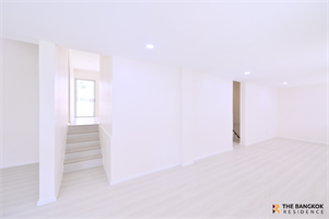 Townhouse Sukhumvit 15