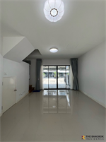 Baan Klang Muang Ratchaphruek