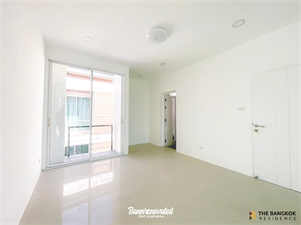 ทาวเฮ้าส์ ประดิษฐ์มนูธรรม, ประเสริฐมนูกิจ, นวมินทร์