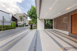 The Gentry Vibhavadi