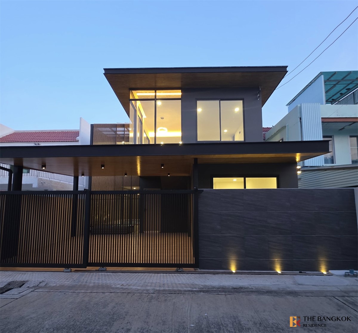 เฮ้าส์ แอเรีย สุขุมวิท