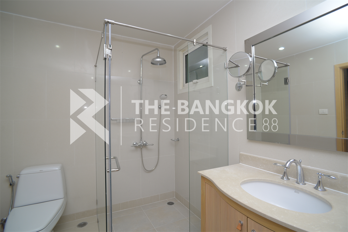 THE BANGKOK RESIDENCE Agency's The Empire Place BTS Chong Nonsi 2 Bed 2 Bath | C090713019 2