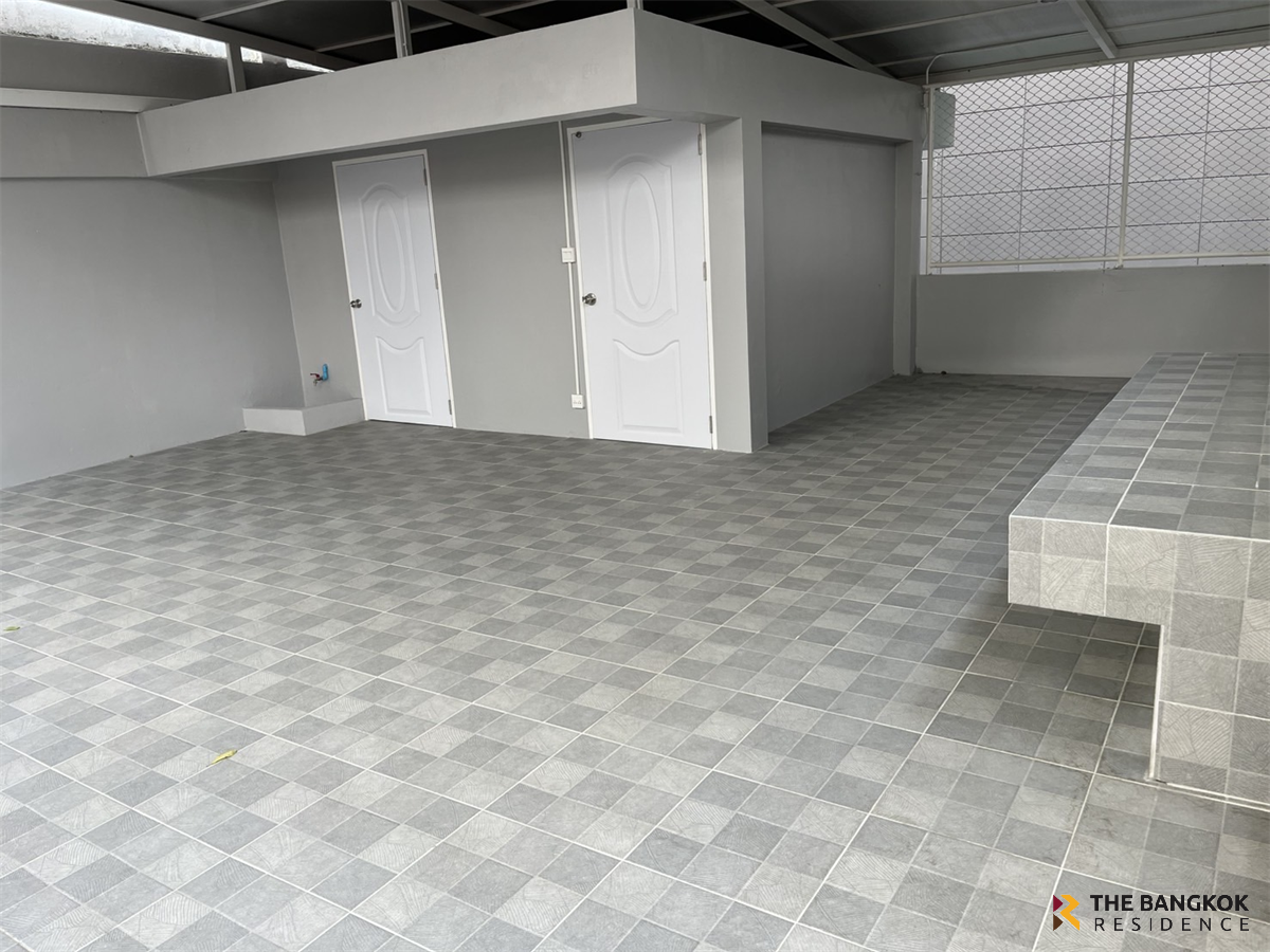 ทาวน์เฮาส์สุขุมวิท 11