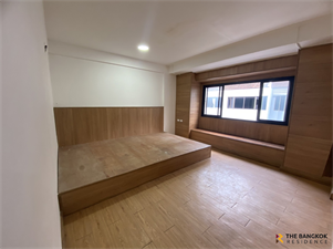 Town House Sukhumvit 49