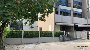 Townhome Area Lat Phrao