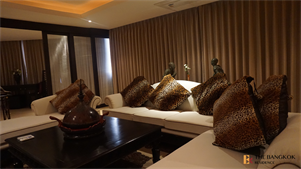 เลค อเวนิว