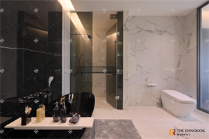 เดอะแบงค็อคทองหล่อ