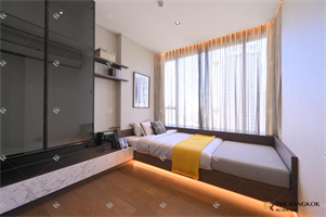 เดอะแบงค็อคทองหล่อ