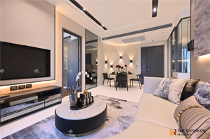 เดอะแบงค็อคทองหล่อ