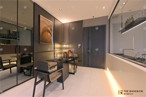 เดอะแบงค็อคทองหล่อ